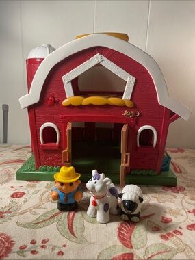 Battat Classic Red Barn Playset with Farmer, Cow & Sheep Figures
